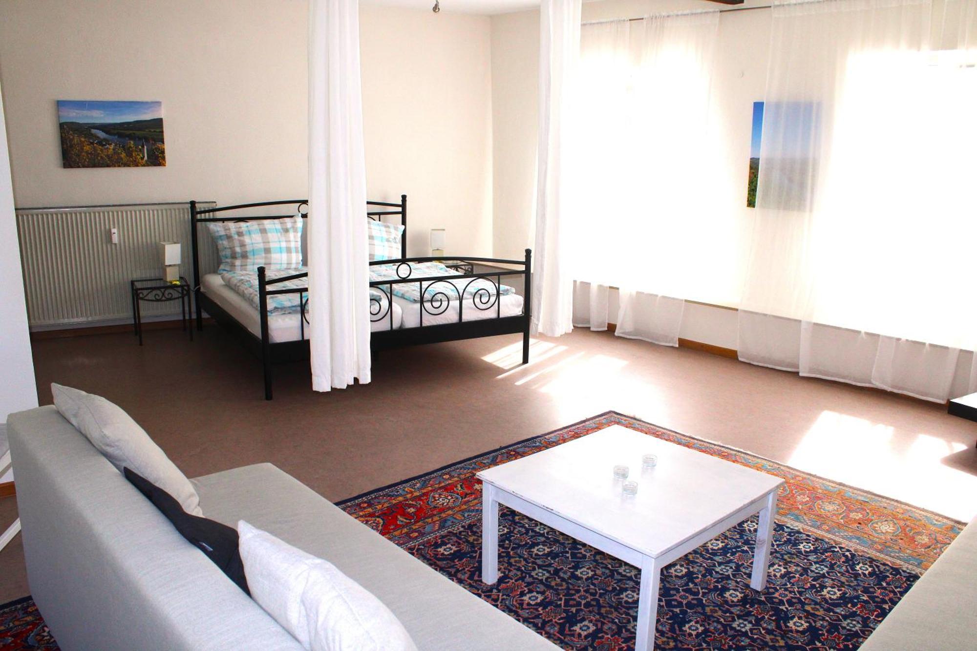 Altes Pfarrhaus Mit Flair Und Moselblick Appartement Brauneberg